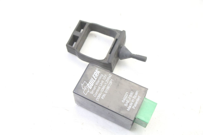 photo de RELE INTERMITENTE PIAGGIO XEVO - X EVO 125 (2007 - 2016)