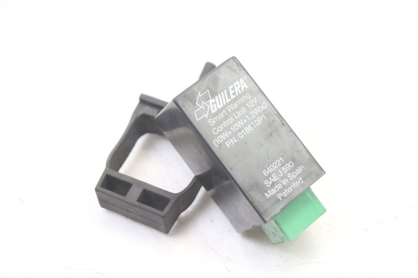 photo de RELE INTERMITENTE PIAGGIO XEVO - X EVO 125 (2007 - 2016)