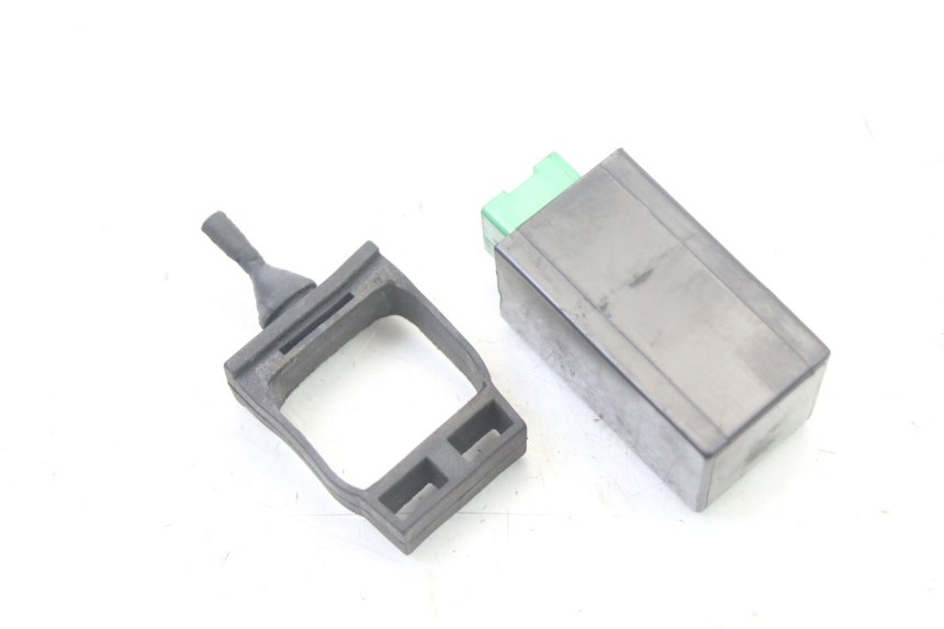 photo de RELE INTERMITENTE PIAGGIO XEVO - X EVO 125 (2007 - 2016)