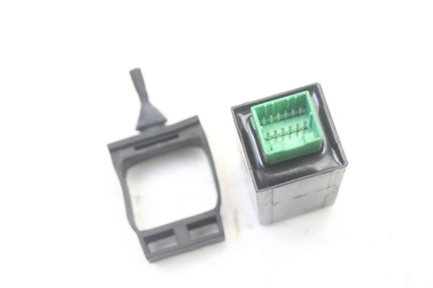 photo de RELE INTERMITENTE PIAGGIO XEVO - X EVO 125 (2007 - 2016)