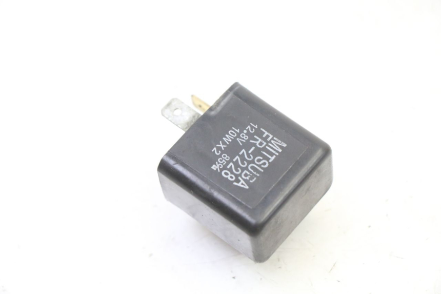photo de RELE INTERMITENTES HONDA XLV VARADERO 125 (2000 - 2006)
