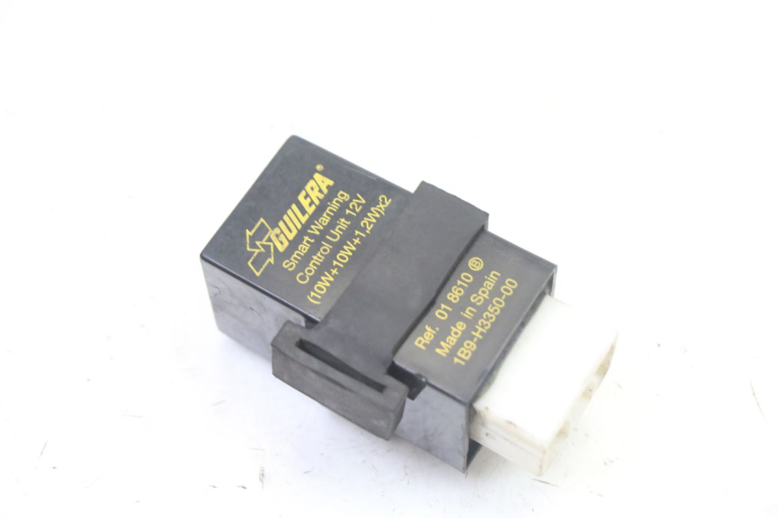 photo de RELE INTERMITENTE YAMAHA XMAX X-MAX 125 (2006 - 2009)