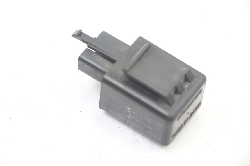 photo de RELE INTERMITENTES YAMAHA FZ6 FAZER S2 600 (2007 - 2011)