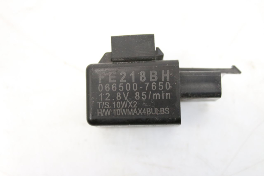 photo de RELE INTERMITENTE YAMAHA MT-07 MT07 700 (2018 - 2020)