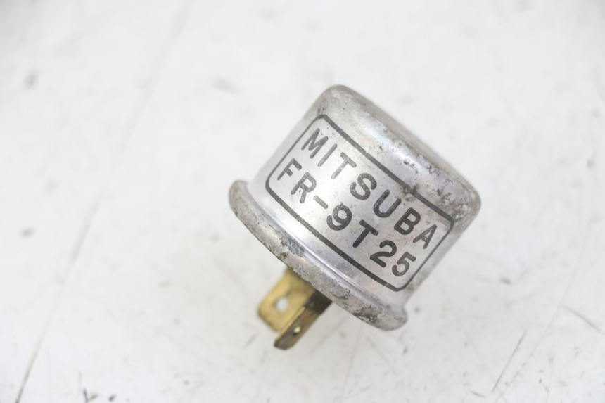 photo de RELE INTERMITENTE YAMAHA SR 125 (1982 - 2003)