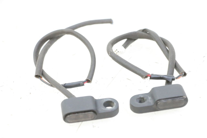 photo de TRASERO INTERMITENTE DERBI SENDA SM DRD X-TREME 50 (2011 - 2017)