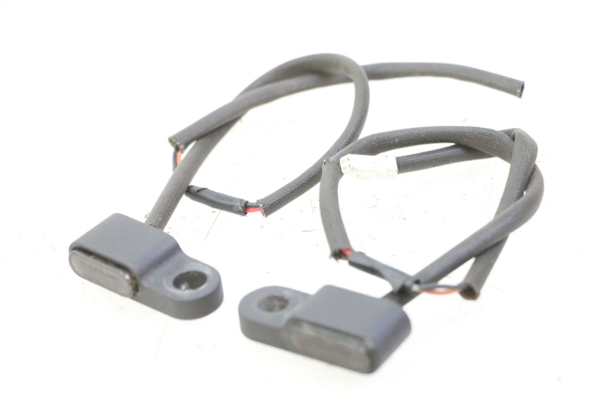 photo de TRASERO INTERMITENTE DERBI SENDA SM DRD X-TREME 50 (2011 - 2017)