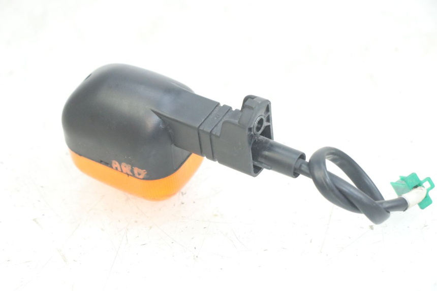 photo de INTERMITENTE TRASERO DERECHO YAMAHA BW'S BWS 125 (2010 - 2013)