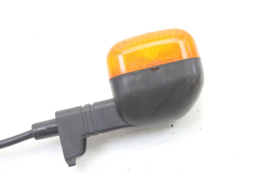 photo de INTERMITENTE TRASERO DERECHO YAMAHA BW'S BWS 125 (2010 - 2013)