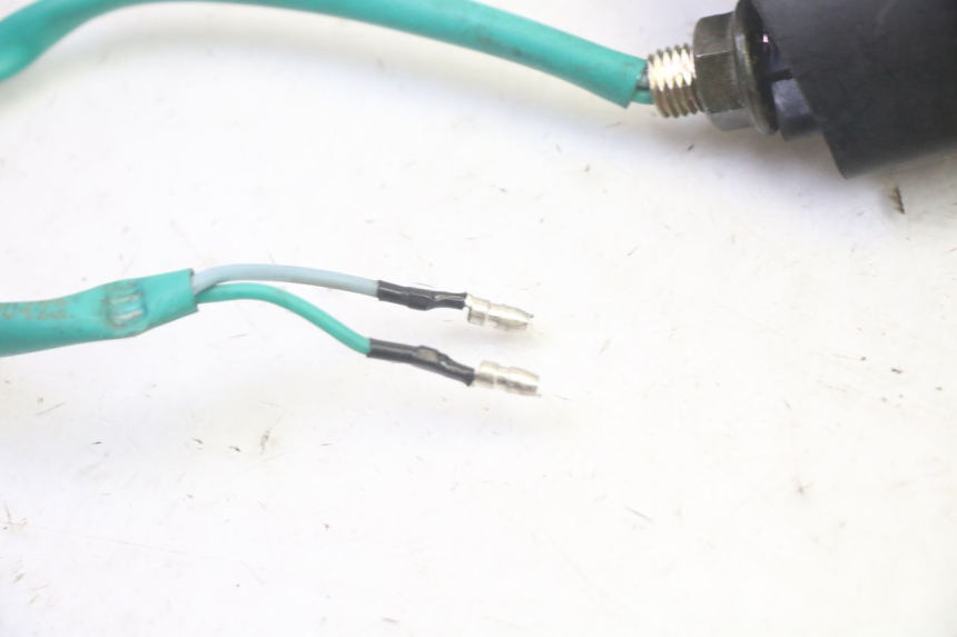 photo de INTERMITENTE TRASERO DERECHO SYM CROX 4T 50 (2016 - 2023) - Primer plano técnico