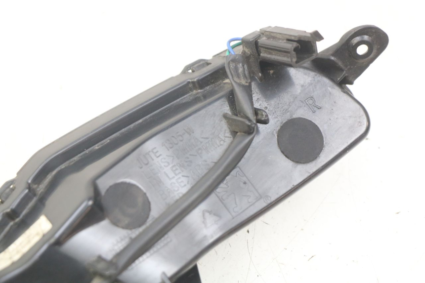 photo de INTERMITENTE TRASERO DERECHO PEUGEOT DJANGO 2T 50 (2014 - 2019)