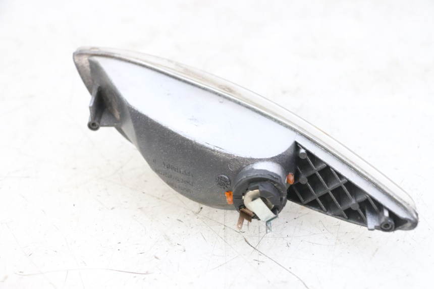 photo de TRASERO DERECHO INTERMITENTE PEUGEOT ELYSTAR 125 (2002 - 2007)