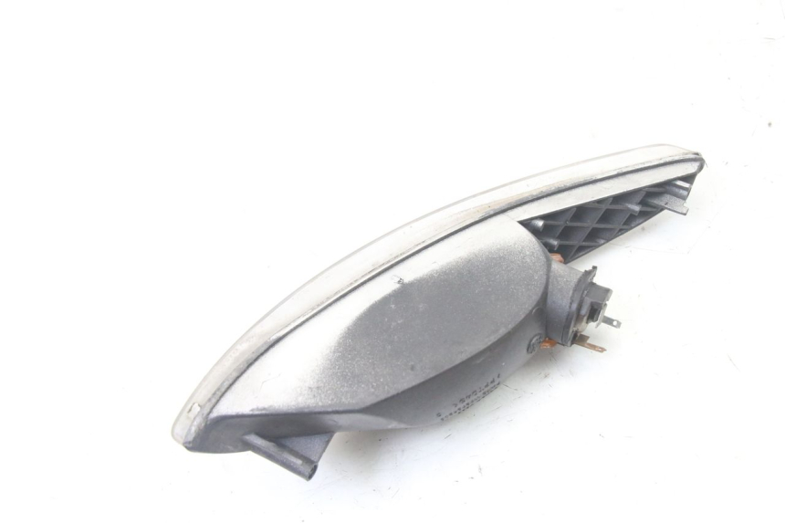 photo de INTERMITENTE TRASERO DERECHO PEUGEOT ELYSTAR 50 (2002 - 2014)