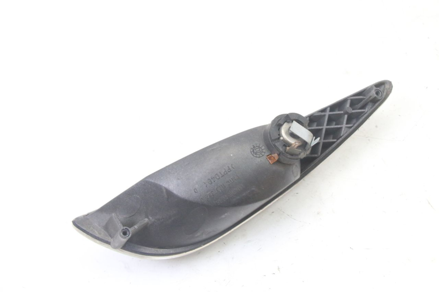 photo de INTERMITENTE TRASERO DERECHO PEUGEOT ELYSTAR 50 (2002 - 2014)