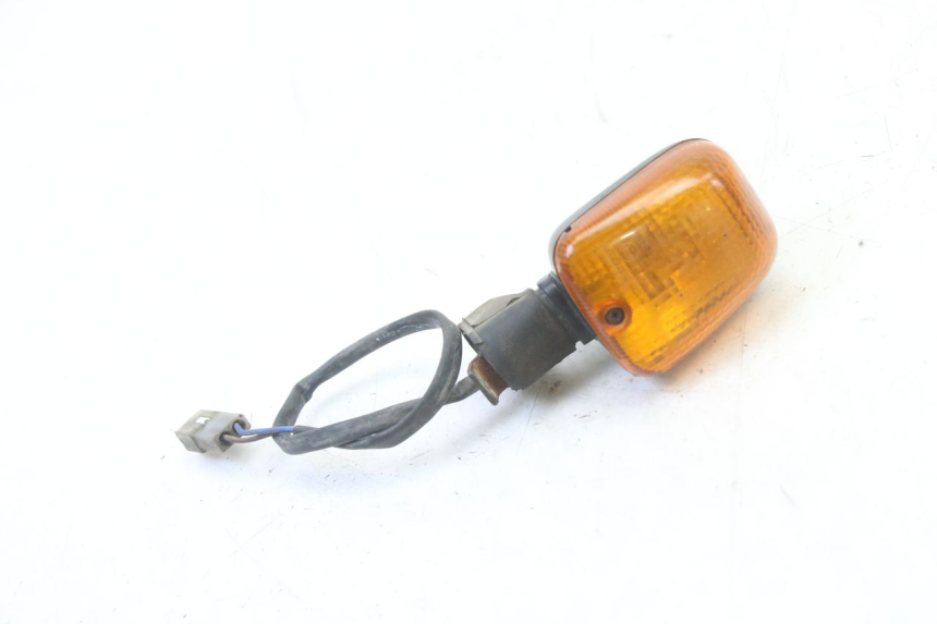 photo de TRASERO DERECHO INTERMITENTE APRILIA ETX 125 (1998 - 2002)