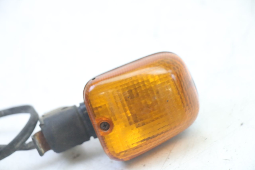photo de TRASERO DERECHO INTERMITENTE APRILIA ETX 125 (1998 - 2002)