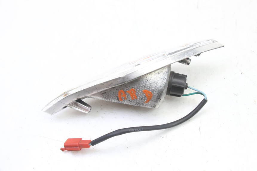 photo de TRASERO DERECHO INTERMITENTE SYM FIDDLE 3 III 50 (2014 - 2020)