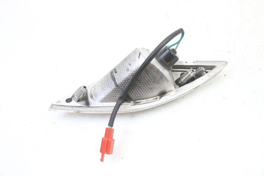 photo de TRASERO DERECHO INTERMITENTE SYM FIDDLE 3 III 50 (2014 - 2020)