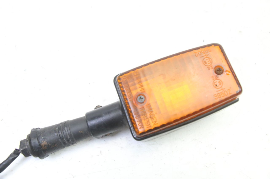 photo de TRASERO DERECHO INTERMITENTE YAMAHA FJ 36Y 1100 (1984 - 1985)