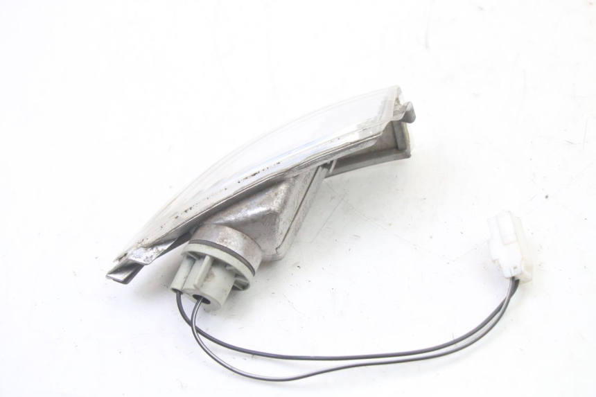 photo de INTERMITENTE TRASERO DERECHO PIAGGIO FLY 2T 50 (2004 - 2017)
