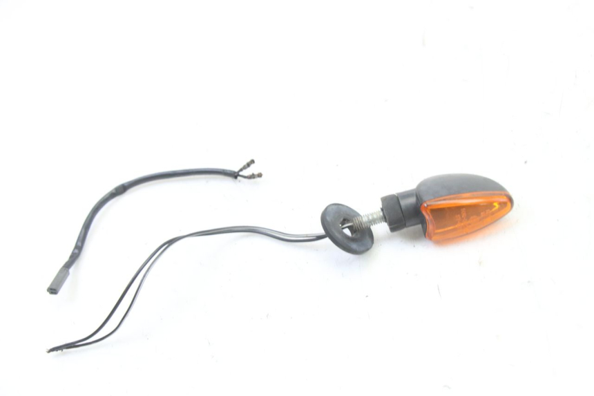 photo de TRASERO DERECHO INTERMITENTE SUZUKI GS GSE 500 (2001 - 2003)