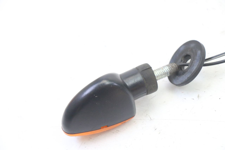 photo de TRASERO DERECHO INTERMITENTE SUZUKI GS GSE 500 (2001 - 2003)