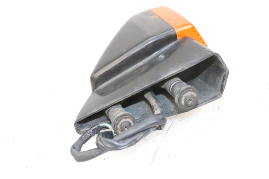 photo de TRASERO DERECHO INTERMITENTE HONDA CBR F 1000 (1993 - 1996)