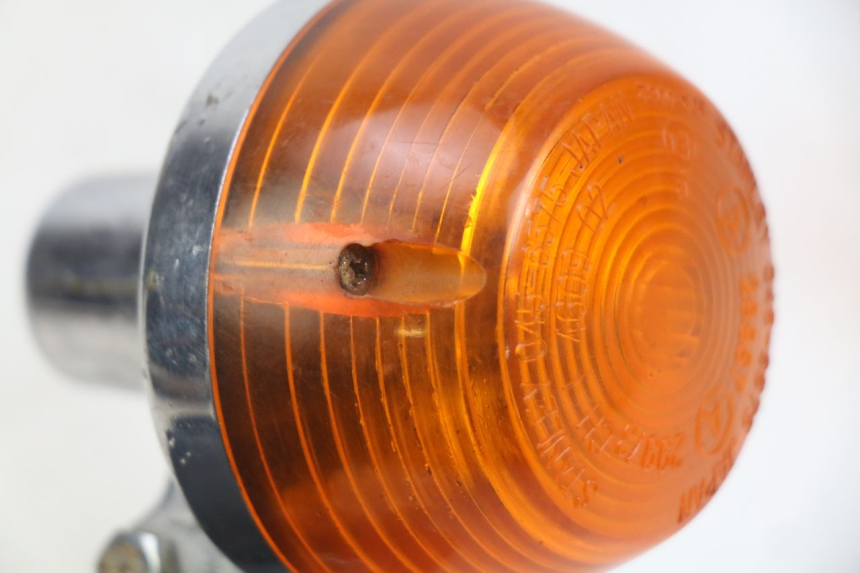 photo de INTERMITENTE TRASERO DERECHO HONDA CM 125 (1983 - 2003)