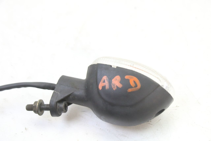 photo de TRASERO DERECHO INTERMITENTE PIAGGIO NRG POWER PUREJET 50 (2018 - 2021)
