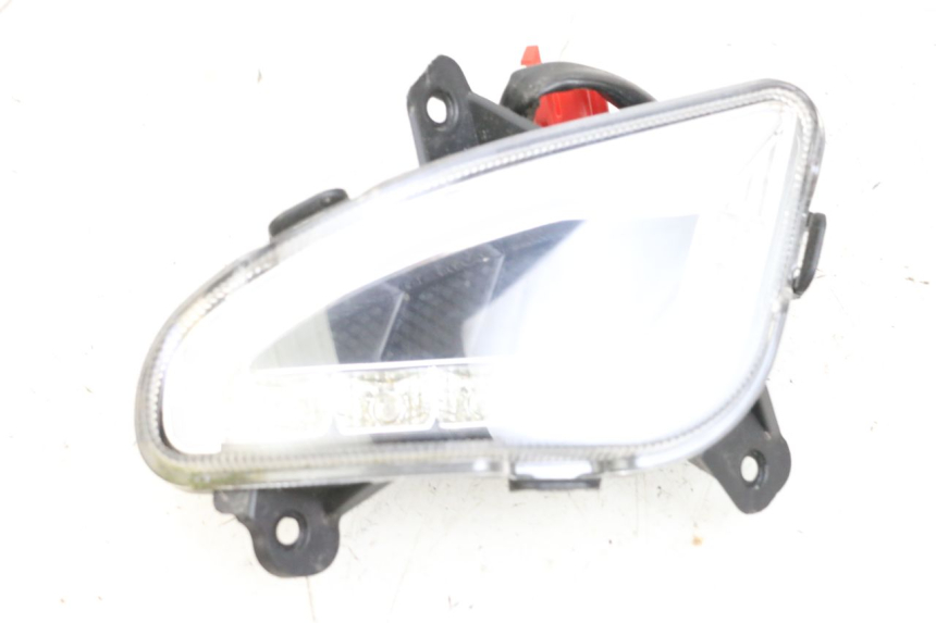 photo de INTERMITENTE TRASERA DERECHA JM MOTORS OLDIES GT 4T 50 (2018 - 2025) - Detalles de los puntos de fijación