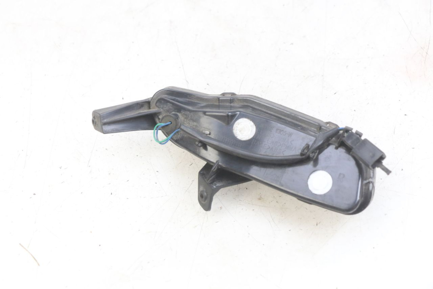 photo de INTERMITENTE TRASERO DERECHO PEUGEOT DJANGO 4T 50 (2014 - 2019)
