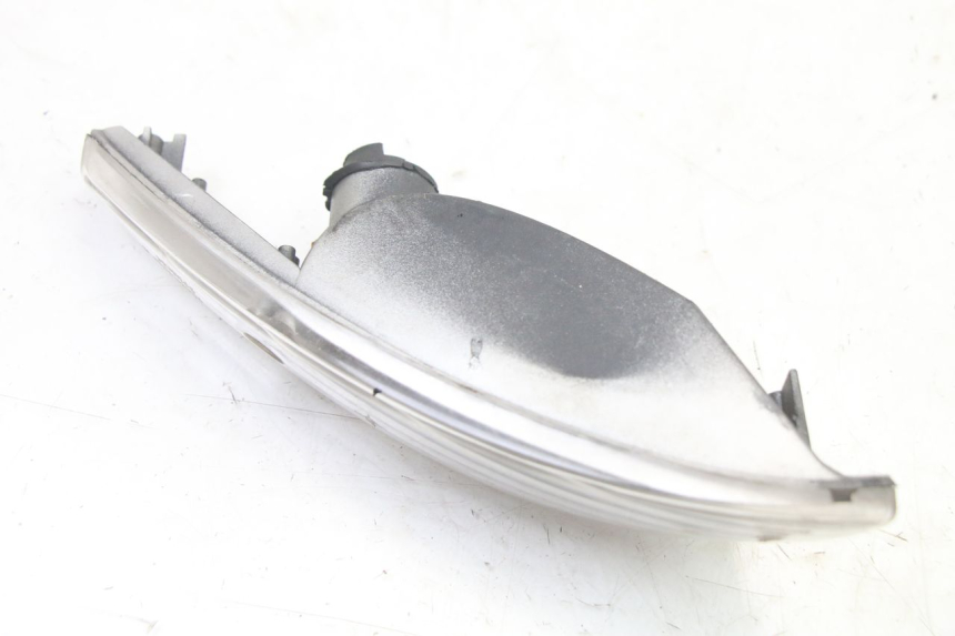 photo de INTERMITENTE TRASERO DERECHO PEUGEOT ELYSTAR 50 (2002 - 2014)