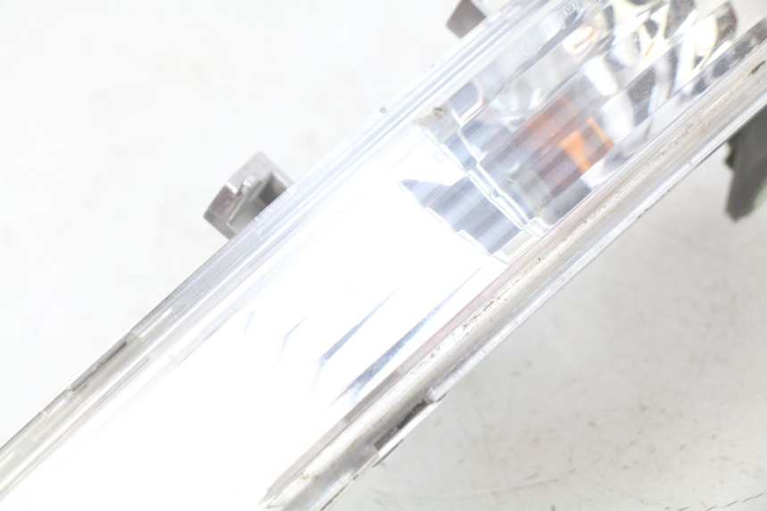photo de INTERMITENTE TRASERO DERECHO PEUGEOT GEOPOLIS 400 (2007 - 2013)