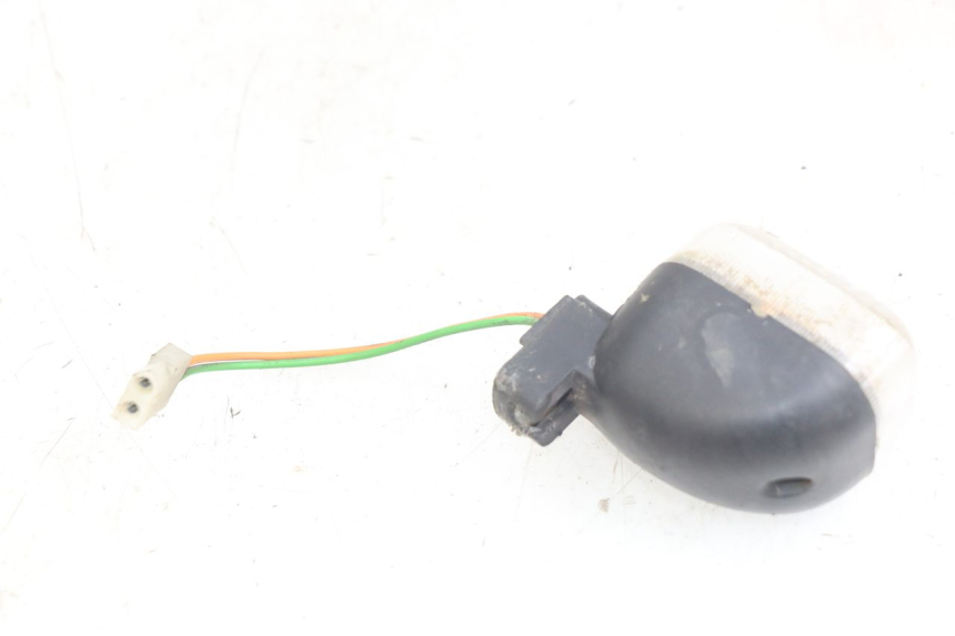photo de INTERMITENTE TRASERO DERECHO PEUGEOT TREKKER 50 (1998 - 2004)
