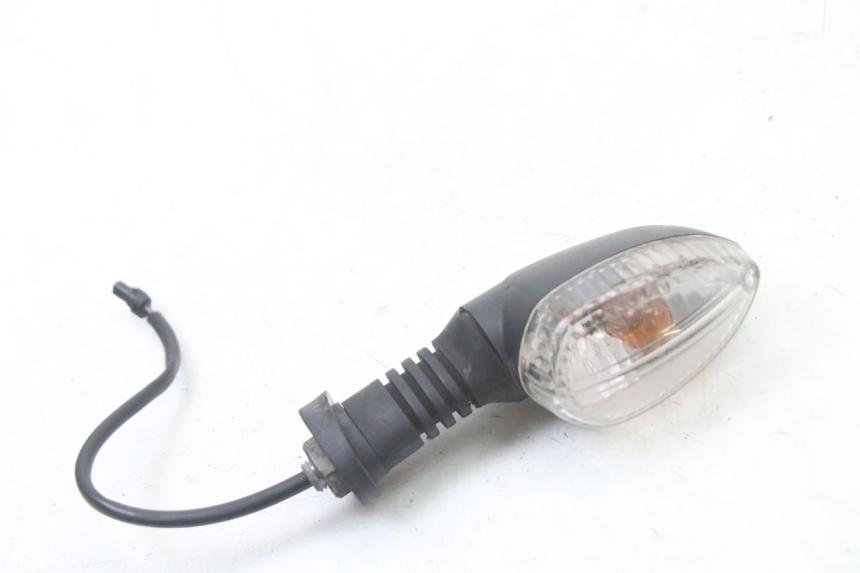 photo de TRASERO DERECHO INTERMITENTE PIAGGIO MP3 LT 400 (2007 - 2012)