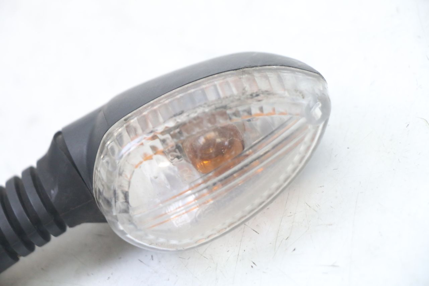 photo de TRASERO DERECHO INTERMITENTE PIAGGIO MP3 LT 400 (2007 - 2012)