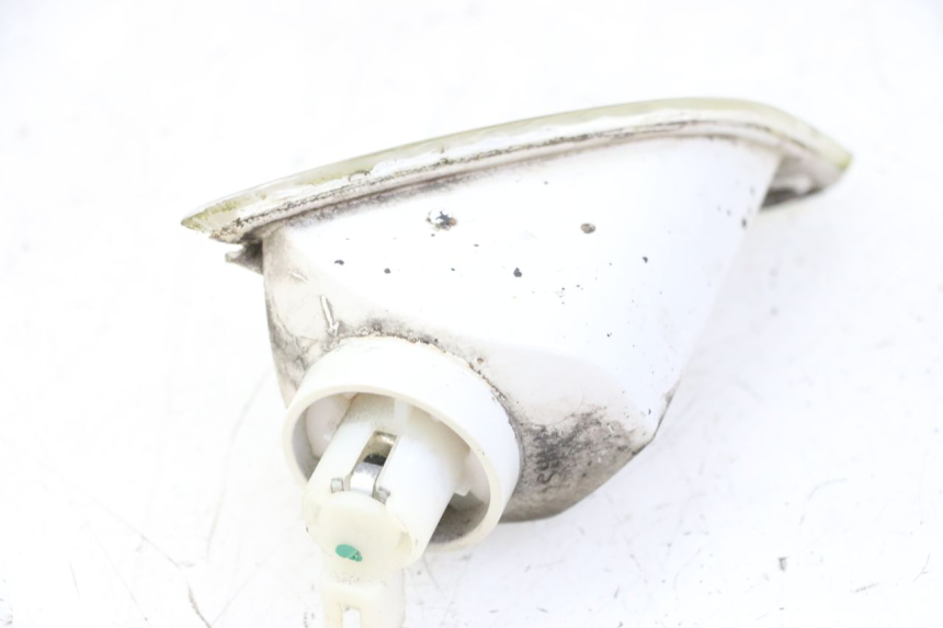 photo de TRASERO DERECHO INTERMITENTE PIAGGIO VESPA GRANTURISMO 200 (2004 - 2005)