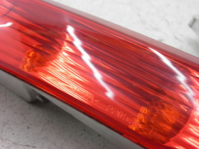 photo de INTERMITENTE TRASERO DERECHO PIAGGIO X8 125 (2004 - 2007)