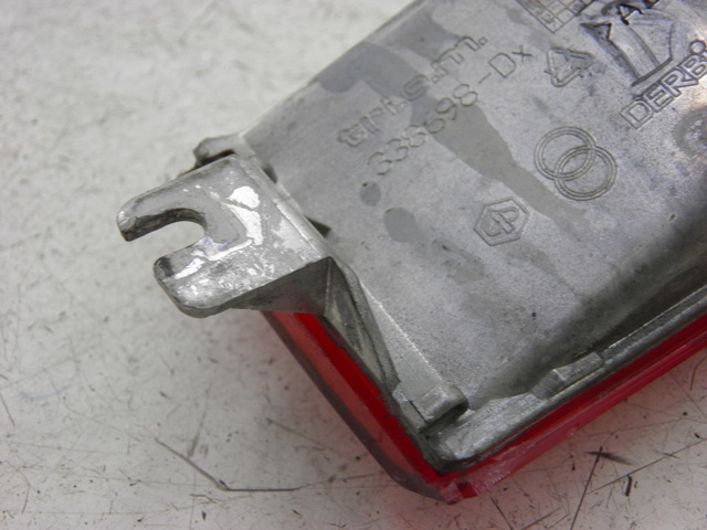 photo de INTERMITENTE TRASERO DERECHO PIAGGIO X8 125 (2004 - 2007)