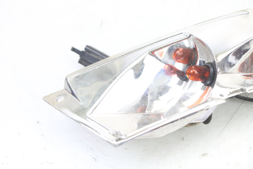 photo de INTERMITENTE TRASERO DERECHO PIAGGIO ZIP 2T 50 (2009 - 2019)