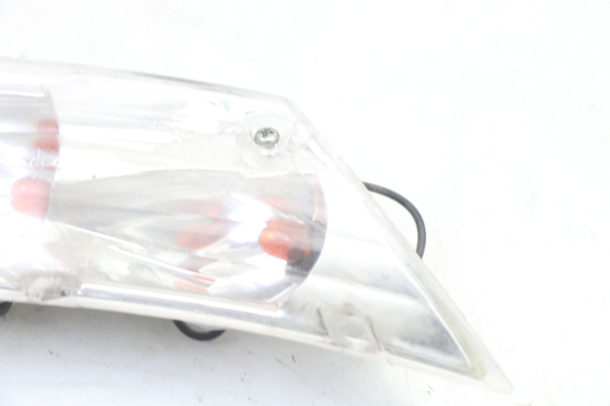 photo de INTERMITENTE TRASERO DERECHO PIAGGIO ZIP 4T 50 (2018 - 2020)