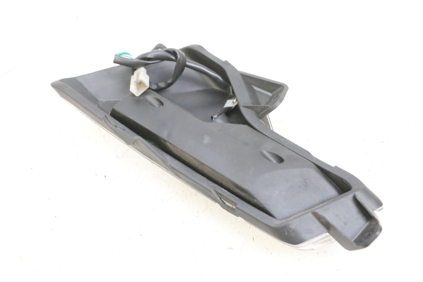 photo de TRASERO DERECHO INTERMITENTE EFUN PUSA 1 - Otra perspectiva