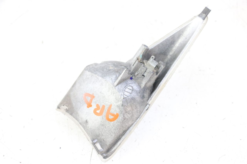 photo de TRASERO DERECHO INTERMITENTE PEUGEOT SPEEDFIGHT 2 LC 50 (2000 - 2009)