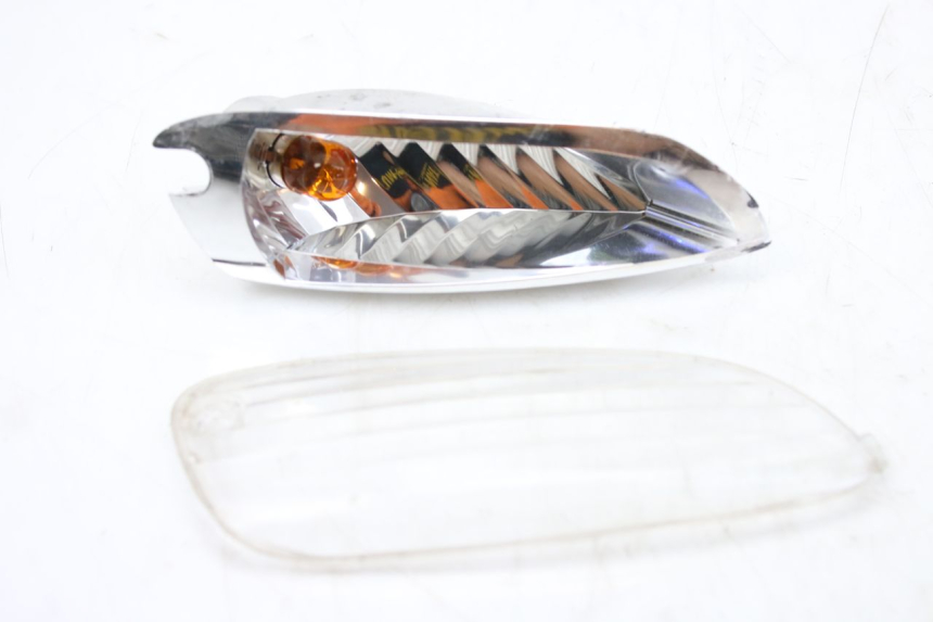 photo de TRASERO DERECHO INTERMITENTE APRILIA SR R 2T LC 50 (2018 - 2021)