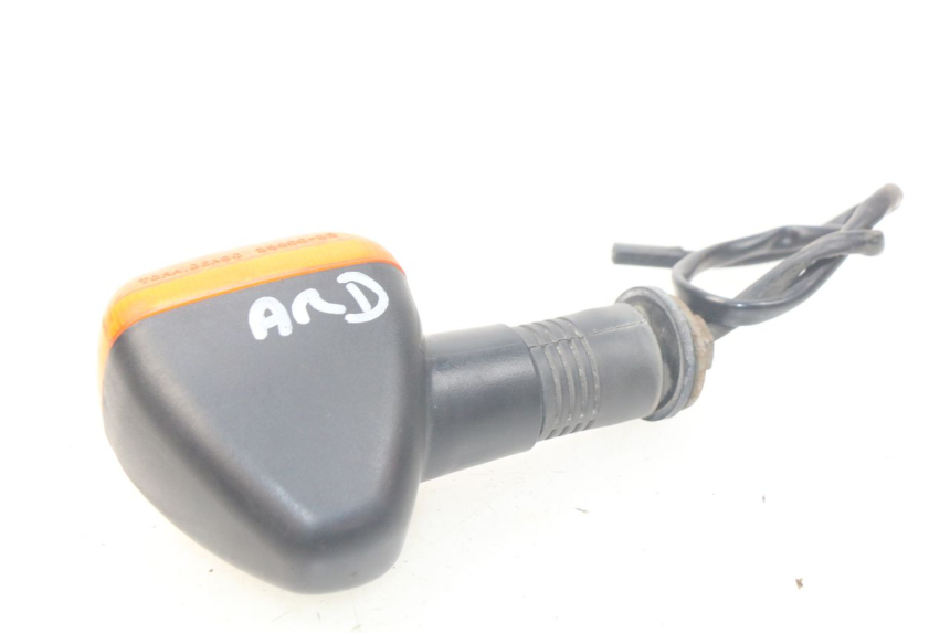 photo de INTERMITENTE TRASERO DERECHO SUZUKI XF FREEWIND 650 (1997 - 2003)