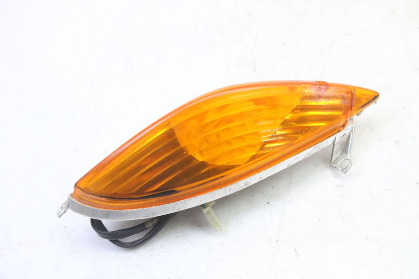 photo de TRASERO DERECHO INTERMITENTE HONDA X8R 50 (1998 - 2003)