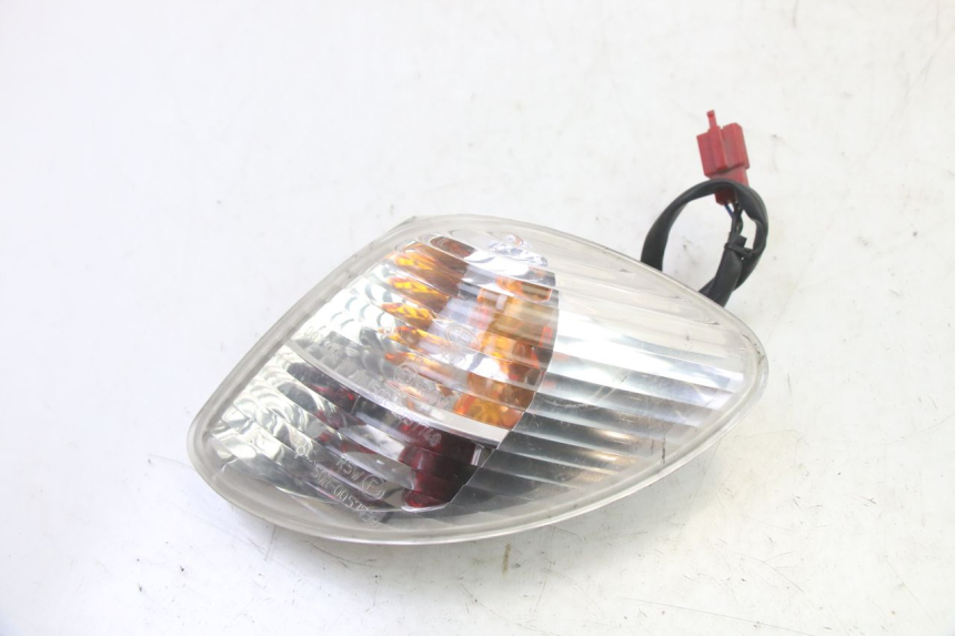 photo de INTERMITENTE TRASERO DERECHO PIAGGIO X9 EVOLUTION 125 (2003 - 2007)