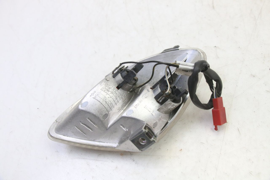 photo de INTERMITENTE TRASERO DERECHO PIAGGIO X9 EVOLUTION 125 (2003 - 2007)