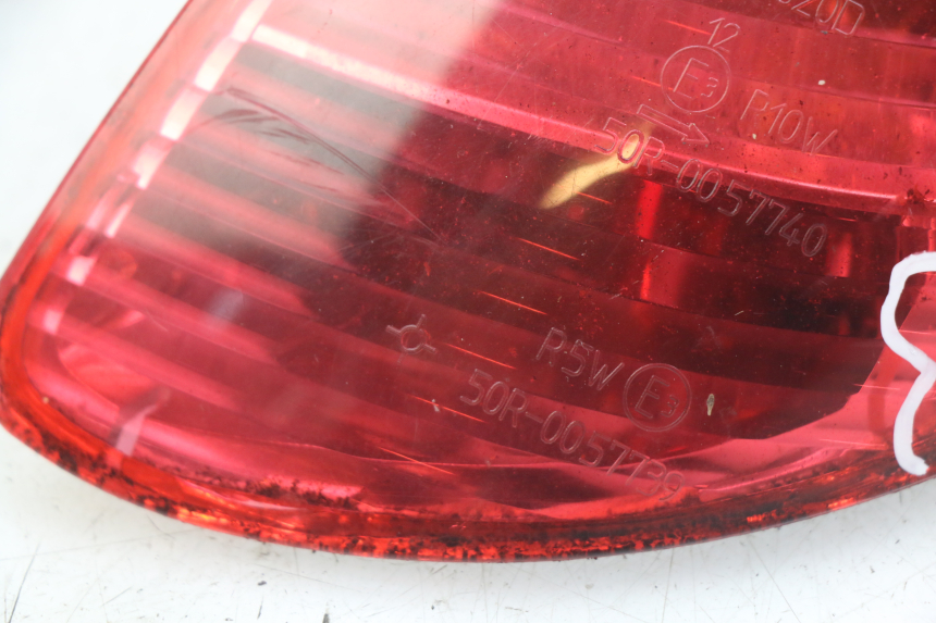 photo de INTERMITENTE TRASERO DERECHO PIAGGIO X9 125 (2000 - 2003)