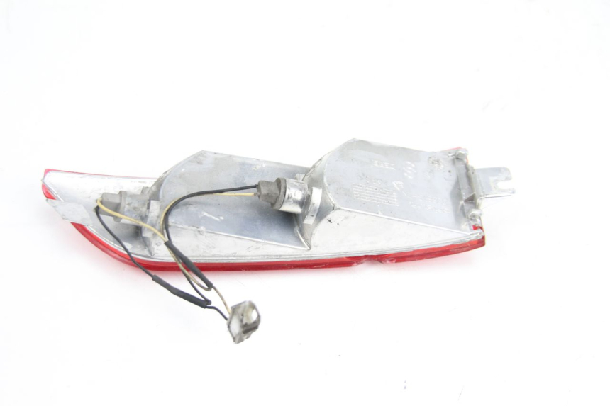 photo de INTERMITENTE TRASERO DERECHO PIAGGIO XEVO - X EVO 125 (2007 - 2016)